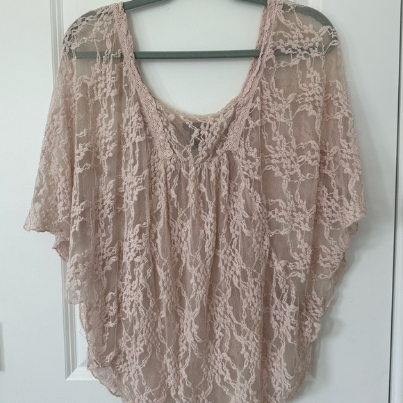 Ultra Pink Lace Women Pink Poncho - Picture 1 of 2